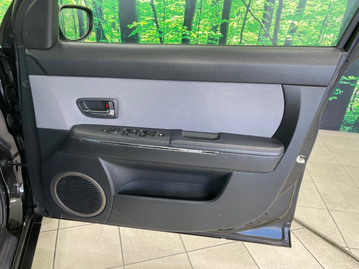 2011 Mazda Berisma DBA-DC5W (UW-6a2a263f13b3e)[23]