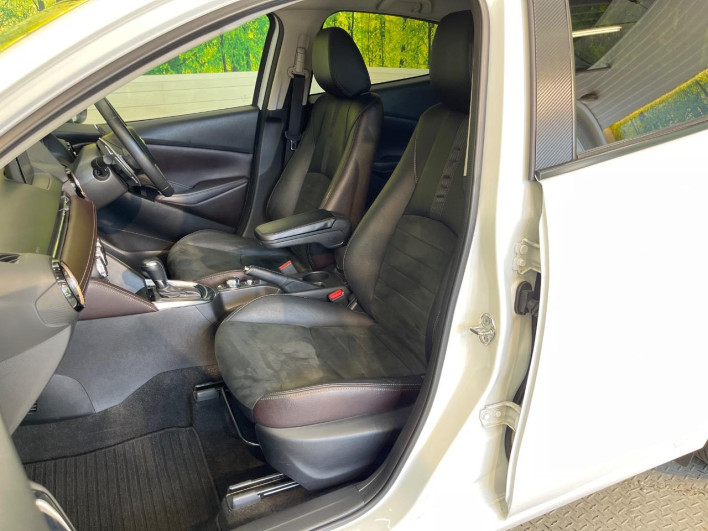 2016 Mazda Demio LDA-DJ5FS (UW-6a2a2640b53b9)[18]