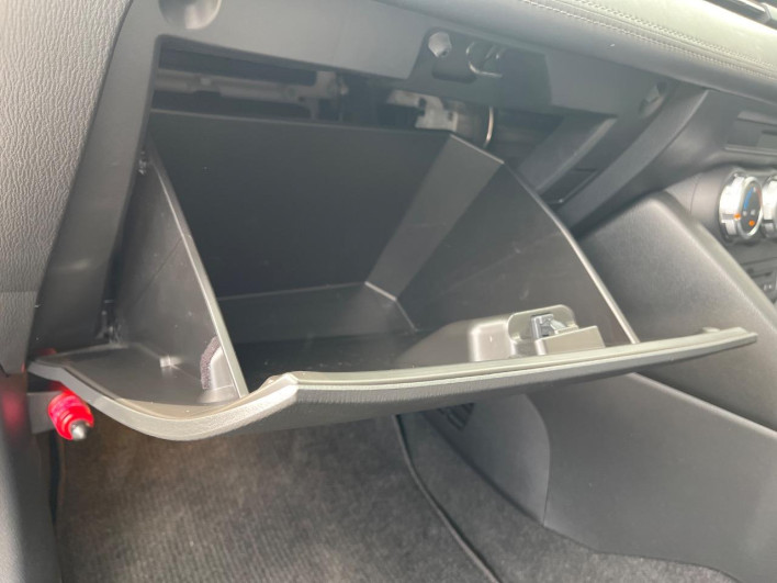 2019 Mazda CX-3 6BA-DKEFW (UW-6a2a26428b027)[28]