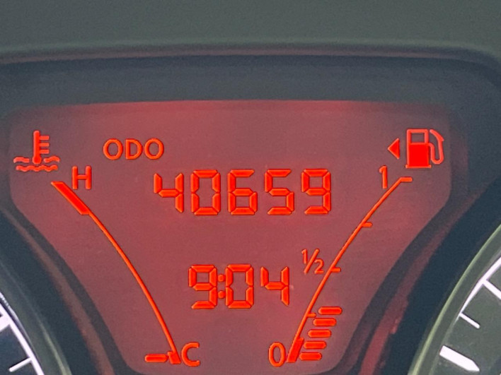 2013 Nissan Note DBA-E12 (UW-6a2a2646d55d4)[2]