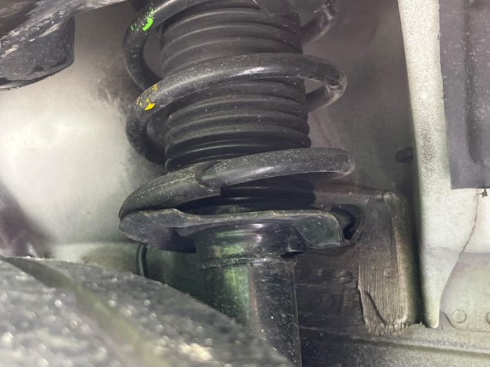 2013 Nissan Note DBA-E12 (UW-6a2a2646d55d4)[23]