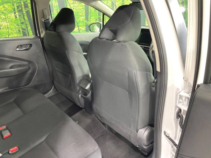 2022 Nissan Note 6AA-E13 (UW-6a2a264a4e575)[25]
