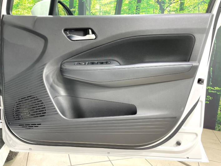 2022 Nissan Note 6AA-E13 (UW-6a2a264a4e575)[29]