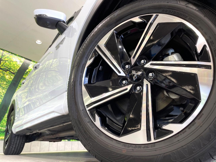 2021 Mitsubishi Eclipse Cross PHEV 5LA-GL3W (UW-6a2a266532808)[23]