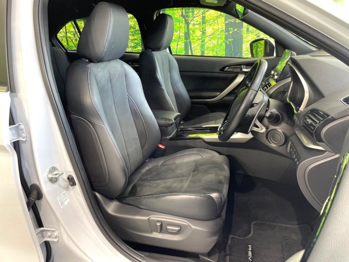 2021 Mitsubishi Eclipse Cross PHEV 5LA-GL3W (UW-6a2a266532808)[29]