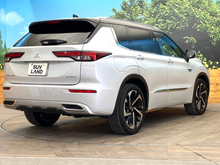 2022 Mitsubishi OUTLANDER PHEV 5LA-GN0W (UW-6a2a2665b040d)[6]