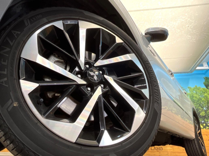 2022 Mitsubishi OUTLANDER PHEV 5LA-GN0W (UW-6a2a2665b040d)[23]