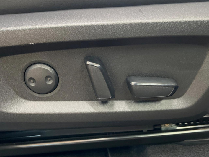 2022 Mitsubishi OUTLANDER PHEV 5LA-GN0W (UW-6a2a266640d95)[21]