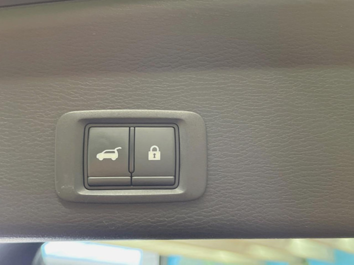 2022 Mitsubishi OUTLANDER PHEV 5LA-GN0W (UW-6a2a266640d95)[17]