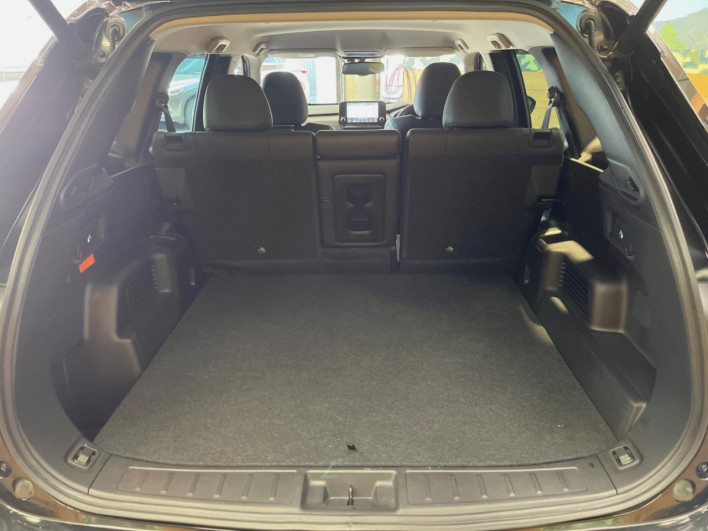 2022 Mitsubishi OUTLANDER PHEV 5LA-GN0W (UW-6a2a266640d95)[16]