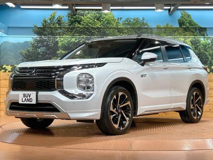 2023 Mitsubishi OUTLANDER PHEV 5LA-GN0W (UW-6a2a266667f73)[14]