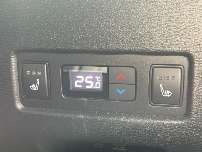 2024 Mitsubishi OUTLANDER PHEV 5LA-GN0W (UW-6a2a26681870c)[26]