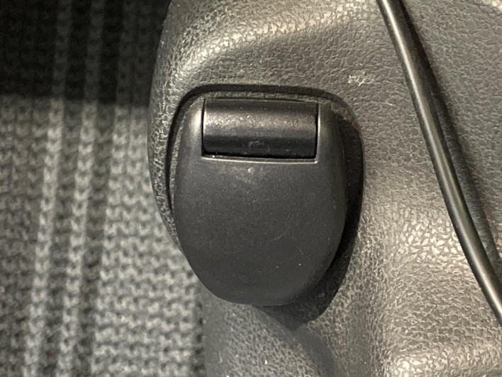 2017 Nissan Note DAA-HE12 (UW-6a2a267be4f24)[27]
