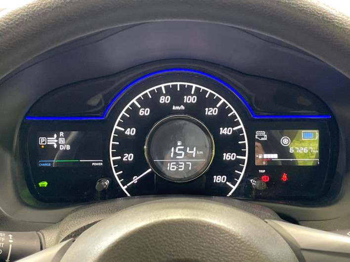 2017 Nissan Note DAA-HE12 (UW-6a2a267be4f24)[19]