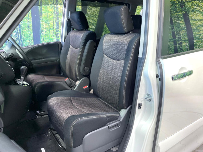 2015 Nissan Serena DAA-HFC26 (UW-6a2a2684d6a77)[24]