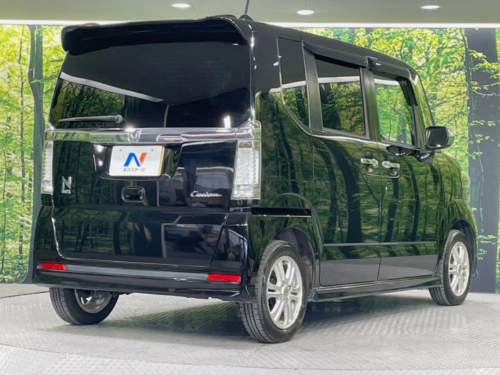 2012 Honda N-BOX CUSTOM DBA-JF1 (UW-6a2a269853834)[16]