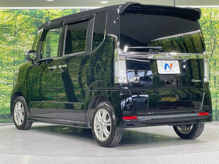 2012 Honda N-BOX CUSTOM DBA-JF1 (UW-6a2a269853834)[18]