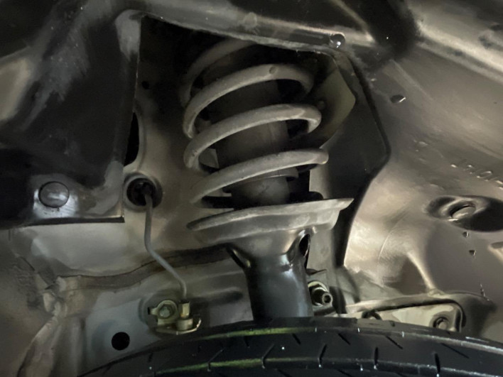 2013 Honda N-BOX CUSTOM DBA-JF1 (UW-6a2a2698a92b0)[4]