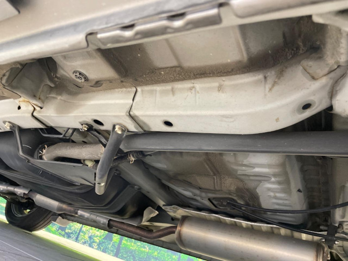 2013 Honda N-BOX CUSTOM DBA-JF1 (UW-6a2a2698a92b0)[21]