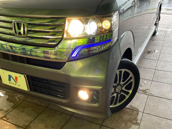 2013 Honda N-BOX CUSTOM DBA-JF1 (UW-6a2a2698a92b0)[17]