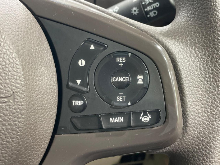 2017 Honda N-BOX DBA-JF3 (UW-6a2a269f56afc)[29]