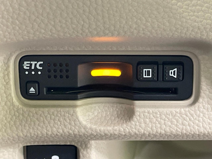2017 Honda N-BOX DBA-JF3 (UW-6a2a269f56afc)[25]