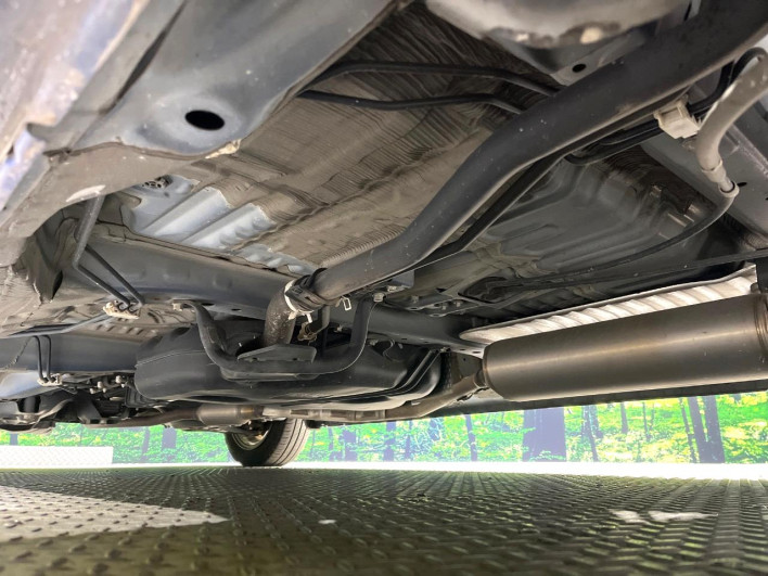 2018 Honda N-BOX CUSTOM DBA-JF3 (UW-6a2a26a0794b8)[11]