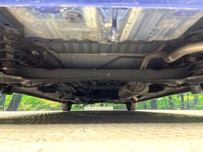 2018 Honda N-BOX CUSTOM DBA-JF3 (UW-6a2a26a0794b8)[8]