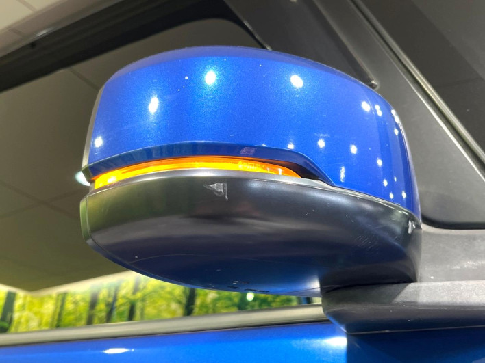 2018 Honda N-BOX CUSTOM DBA-JF3 (UW-6a2a26a0794b8)[23]
