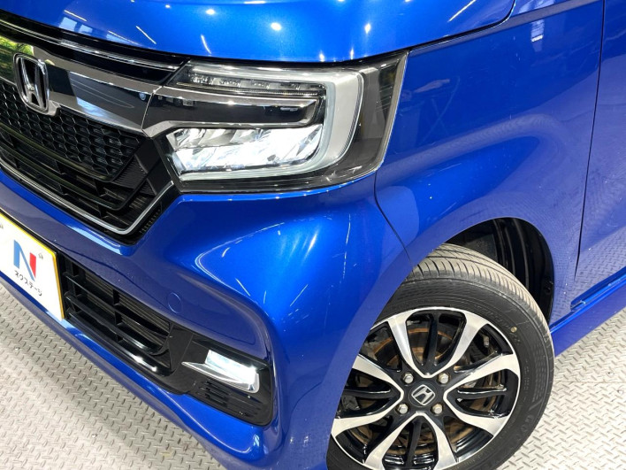2018 Honda N-BOX CUSTOM DBA-JF3 (UW-6a2a26a0794b8)[24]