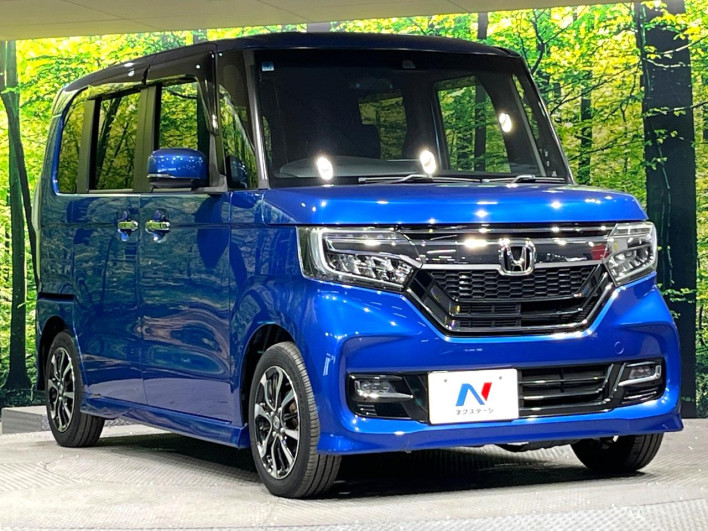 2018 Honda N-BOX CUSTOM DBA-JF3 (UW-6a2a26a0794b8)[26]