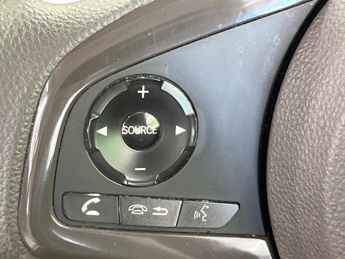 2018 Honda N-BOX DBA-JF3 (UW-6a2a26a0caed2)[28]