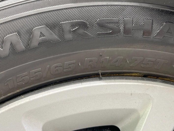 2018 Honda N-BOX DBA-JF3 (UW-6a2a26a0caed2)[17]