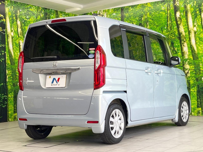 2018 Honda N-BOX DBA-JF3 (UW-6a2a26a0caed2)[8]
