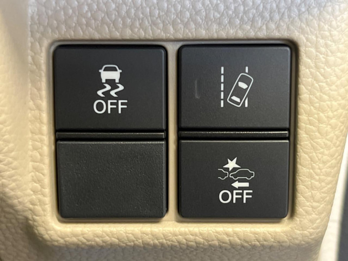 2019 Honda N-BOX DBA-JF3 (UW-6a2a26a27f61d)[16]