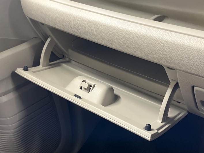 2019 Honda N-BOX DBA-JF3 (UW-6a2a26a27f61d)[28]
