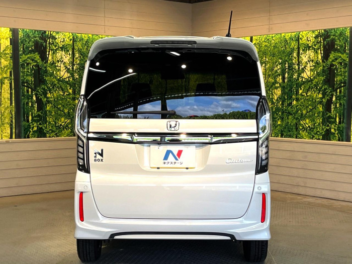 2019 Honda N-BOX CUSTOM DBA-JF3 (UW-6a2a26a324c9b)[20]