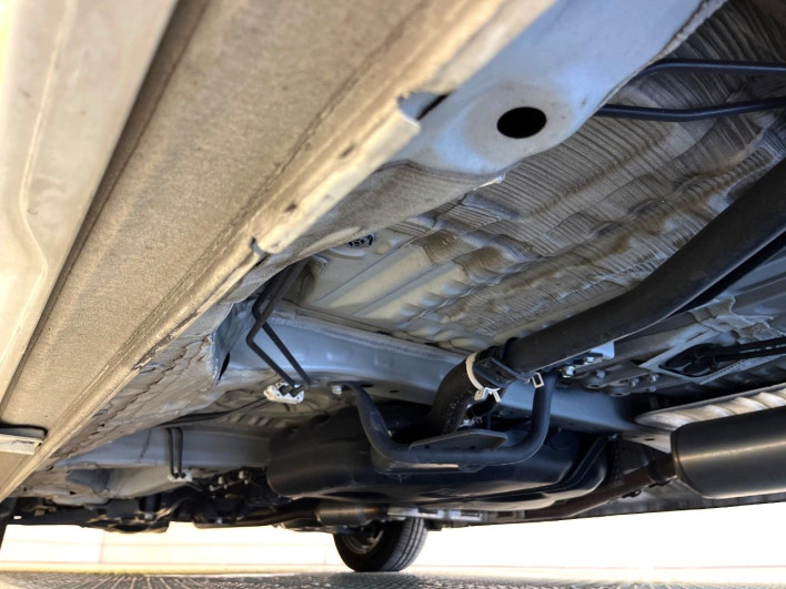 2019 Honda N-BOX CUSTOM DBA-JF3 (UW-6a2a26a324c9b)[23]