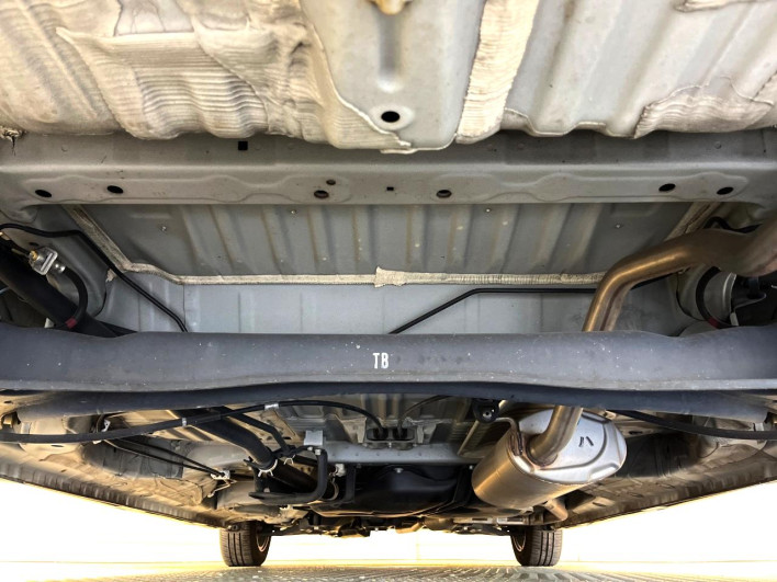 2019 Honda N-BOX CUSTOM DBA-JF3 (UW-6a2a26a324c9b)[24]