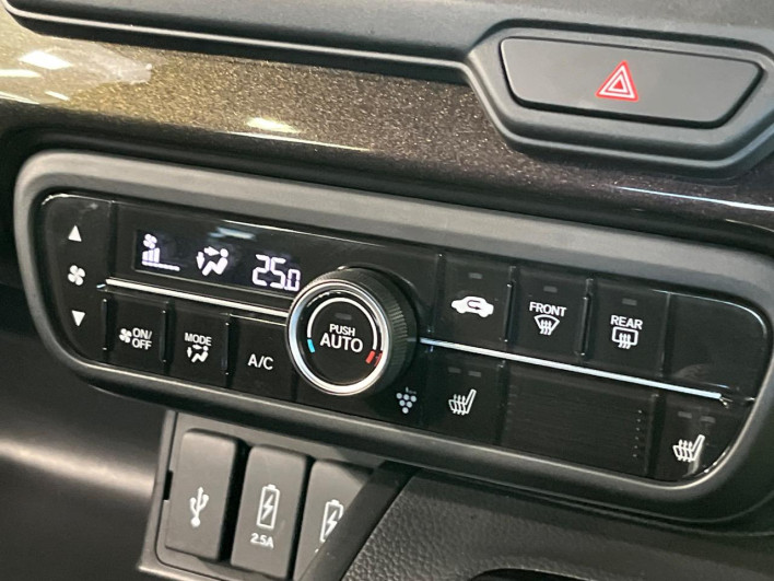 2020 Honda N-BOX CUSTOM 6BA-JF3 (UW-6a2a26a5e716a)[9]