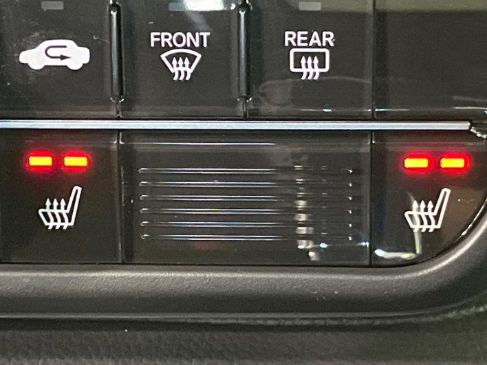 2020 Honda N-BOX CUSTOM 6BA-JF3 (UW-6a2a26a5e716a)[10]