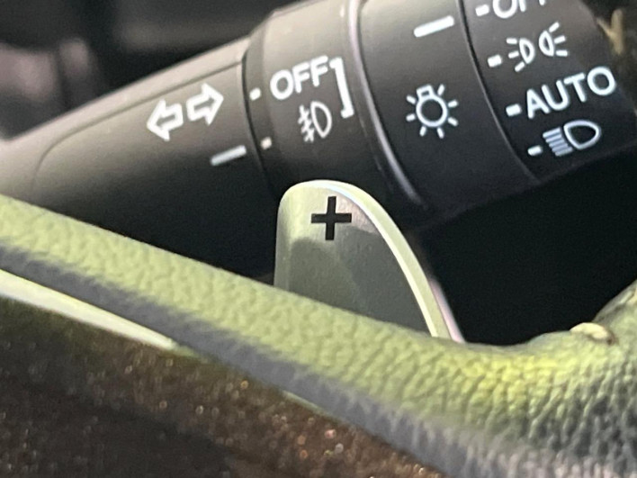2020 Honda N-BOX CUSTOM 6BA-JF3 (UW-6a2a26a5e716a)[20]