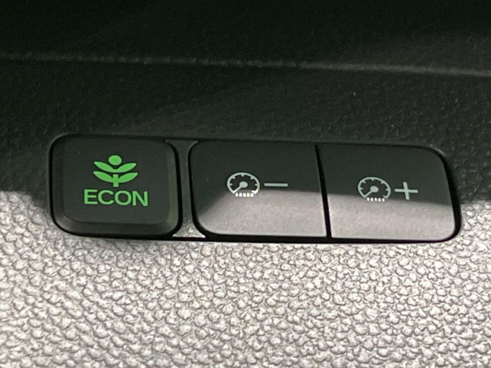 2020 Honda N-BOX CUSTOM 6BA-JF3 (UW-6a2a26a5e716a)[14]