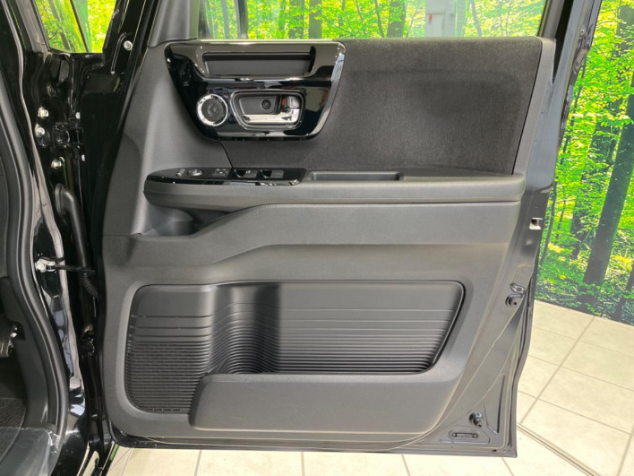2021 Honda N-BOX CUSTOM 6BA-JF3 (UW-6a2a26a69e1dc)[22]