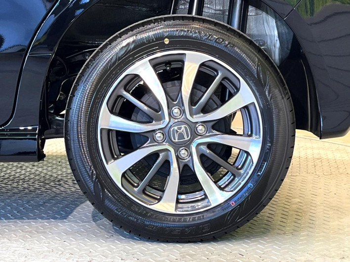 2026 Honda N-BOX CUSTOM 6BA-JF5 (UW-6a2a26b593700)[12]