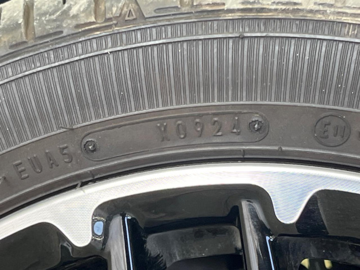 2024 Honda N-BOX CUSTOM 6BA-JF5 (UW-6a2a26b8431b3)[19]