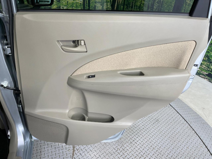 2014 Daihatsu Move DBA-LA100S (UW-6a2a26d56eeb2)[19]