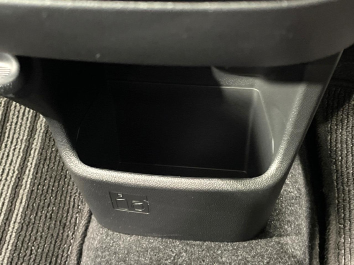 2018 Daihatsu Cast DBA-LA250S (UW-6a2a26da2c155)[25]