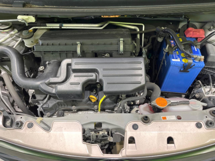 2016 Daihatsu Mirai Ease DBA-LA300S (UW-6a2a26dc6d9b2)[4]