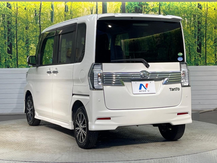 2017 Daihatsu Tanto DBA-LA600S (UW-6a2a26e3c3256)[18]